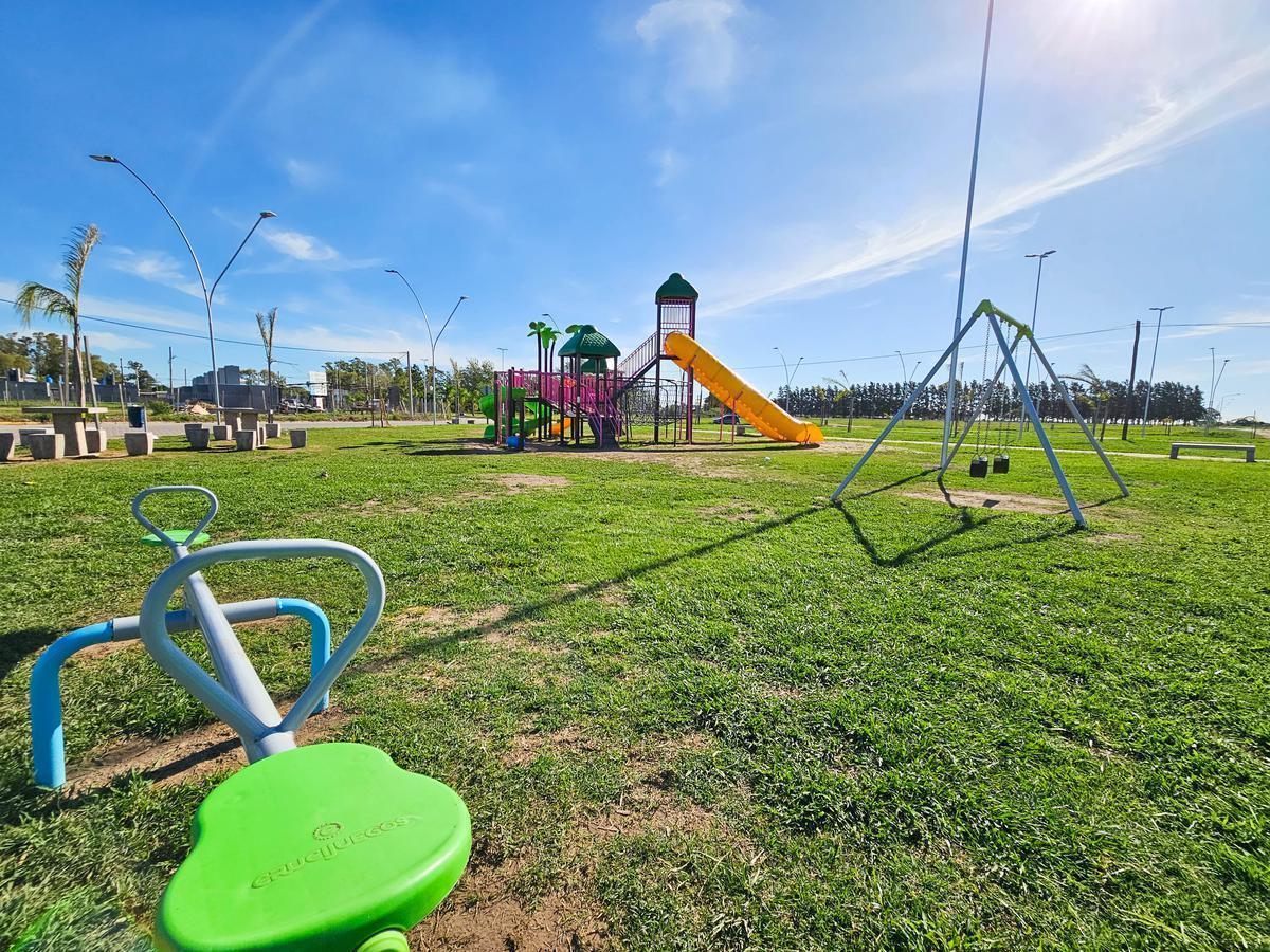 Foto de Terreno 320 m2 en EcoLagos Este - Oportunidad - Todos los servicios, imagen 2