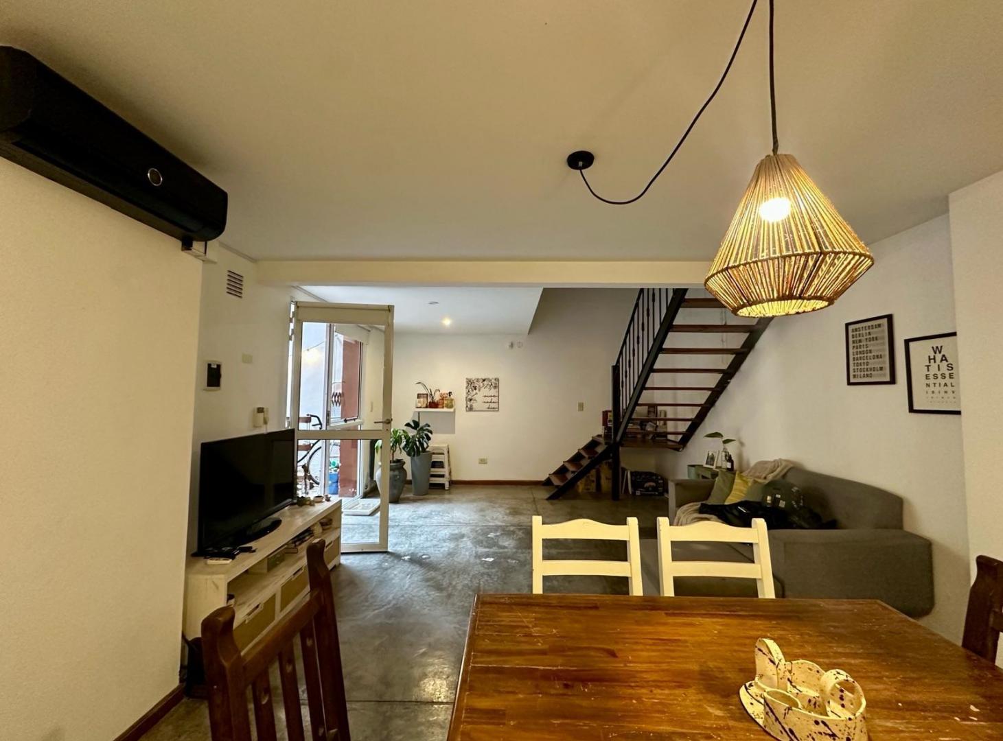 Foto de DEPARTAMENTO 1 DORMITORIO DE PASILLO EN VENTA EN JUAN MANUEL DE ROSAS, imagen 3