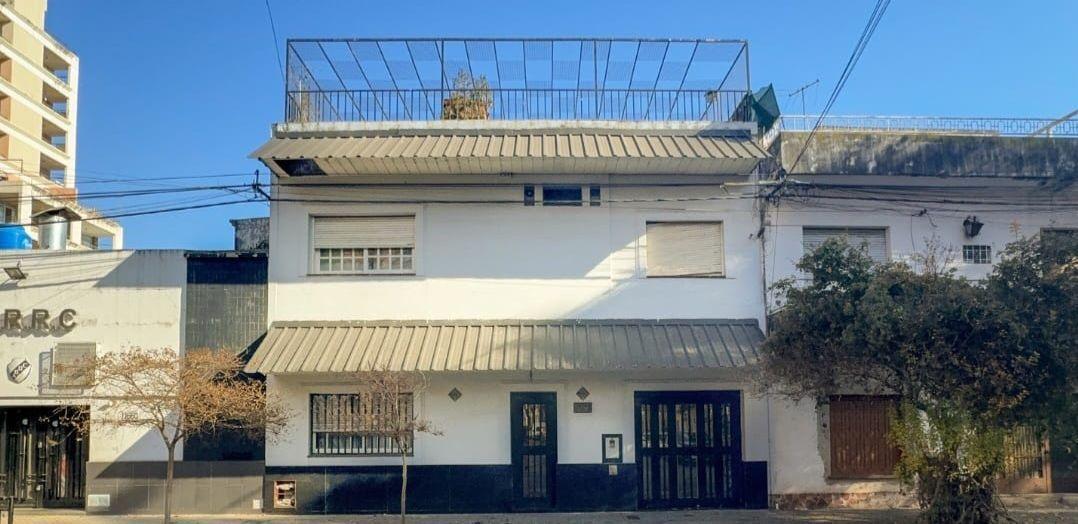 Foto de Casa en Venta en Echesortu, imagen 2