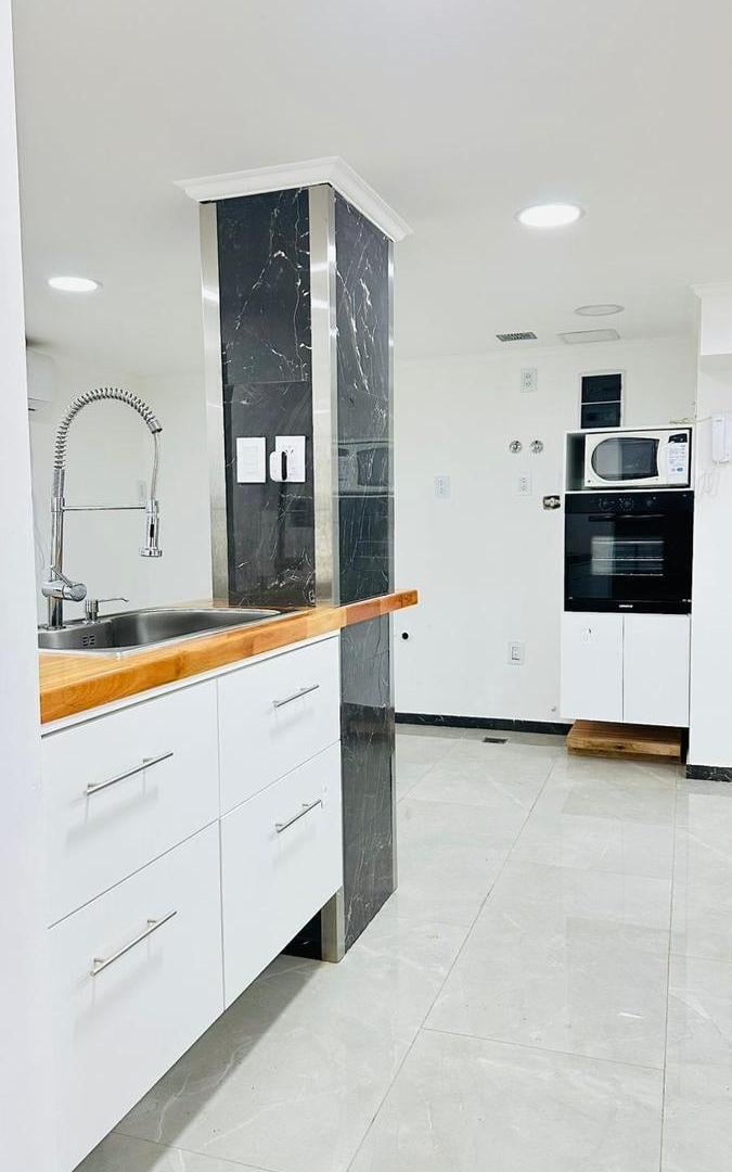 Foto de Casa en de pasillo en venta, imagen 1