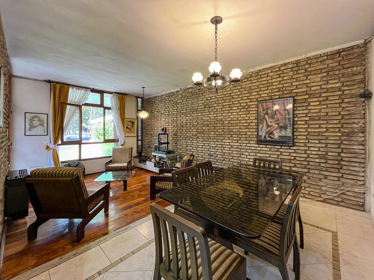 Foto de Casa tres dormitorios, patio y pileta. Granadero Baigorria. Permuta, imagen 5