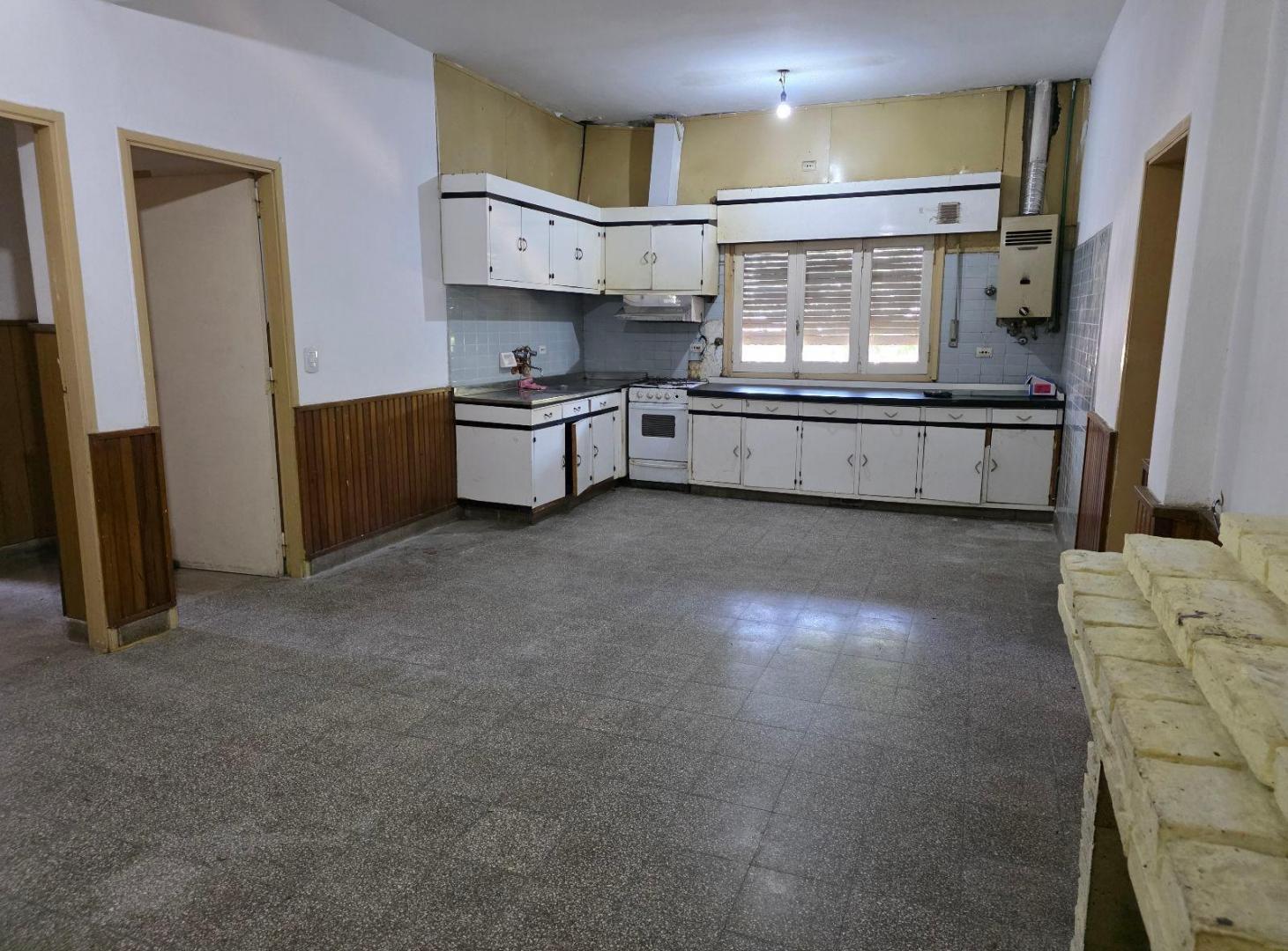 Foto de Casa 3 dormitorios con cochera - Las Delicias - Financiación - Permuta, imagen 2
