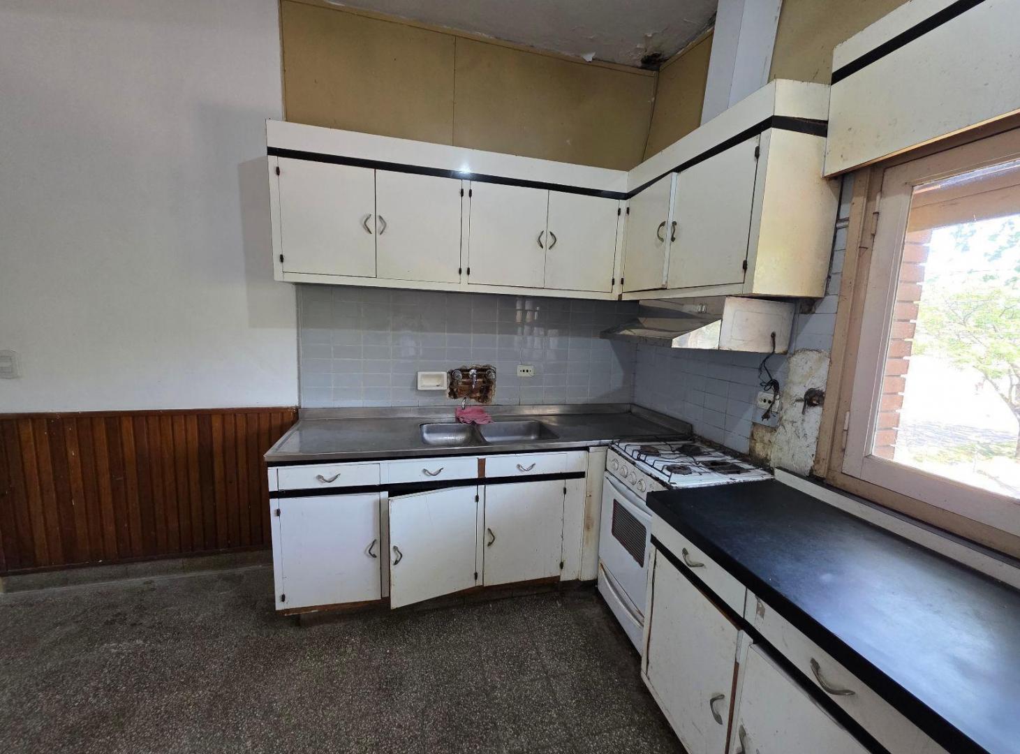 Foto de Casa 3 dormitorios con cochera - Las Delicias - Financiación - Permuta, imagen 4