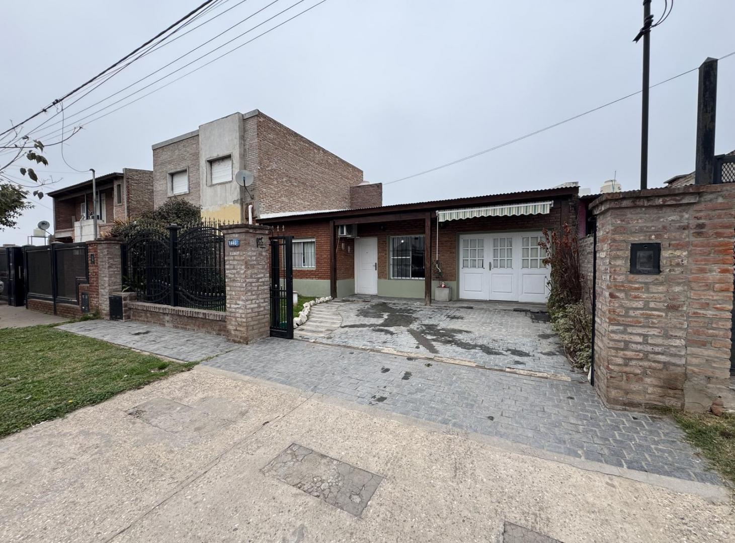 Foto de Casa en Venta - Pueblo Esther - 3 dorm, imagen 2