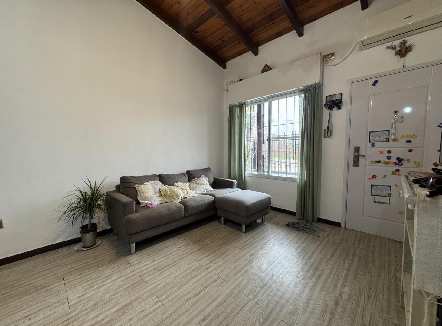 Foto de Casa en Venta - Pueblo Esther - 3 dorm, imagen 3