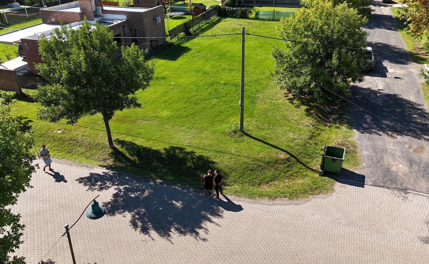 Foto de Terreno - Esquina - Excelente Ubicacion - 490m2, imagen 5