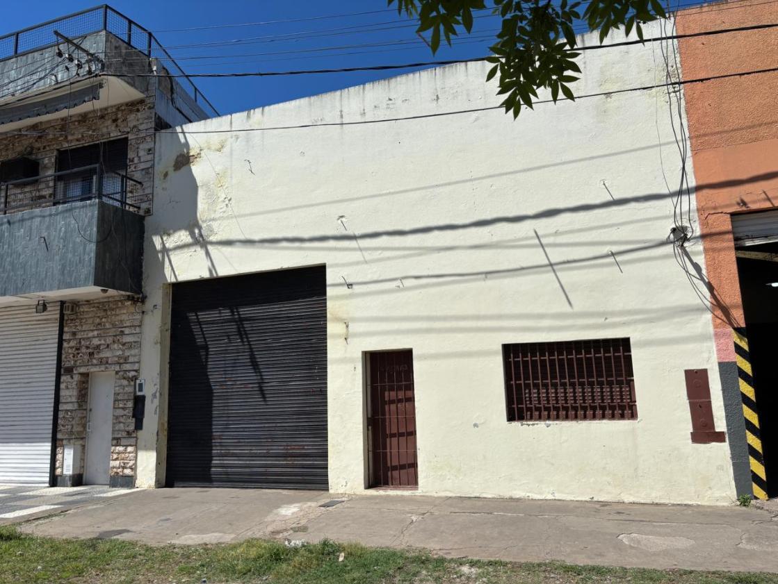 Foto de Galpón de 198 m2- En venta - Las Delicias, imagen 4