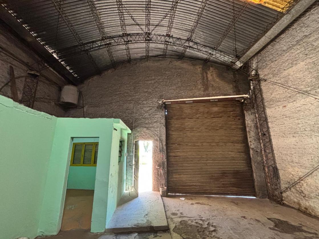 Foto de Galpón de 198 m2- En venta - Las Delicias, imagen 5