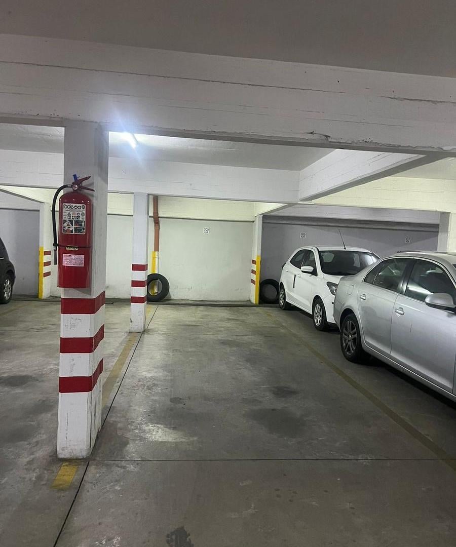 Foto de Cochera en venta - Zona Centro, imagen 1