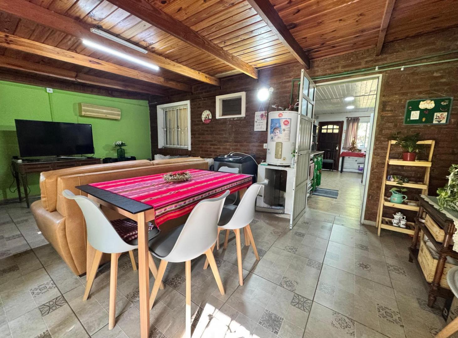 Foto de Casa - Garita 15 - Pileta - Amplio Jardin, imagen 1