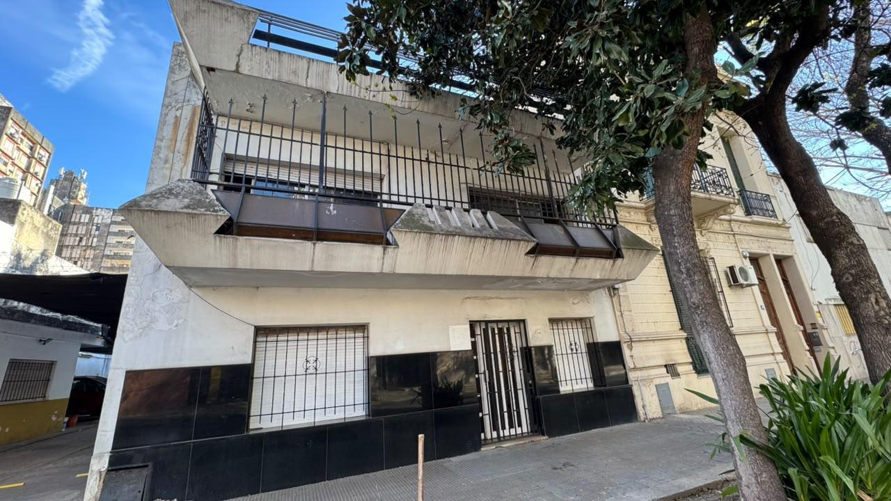 Foto de TERRENO EN BARRIO ABASTO, 100% CANJE, PB 6PISOS, imagen 2