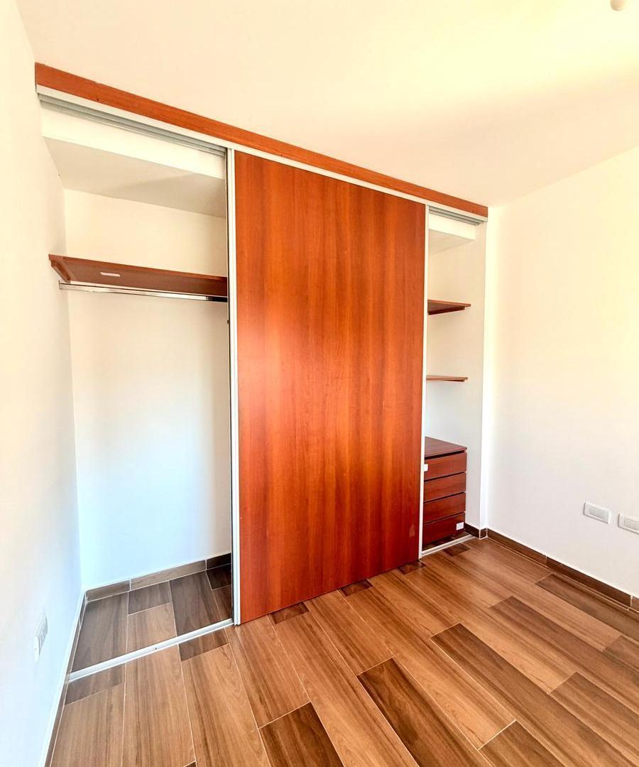 Foto de Departamento con balcón en alquiler, imagen 2