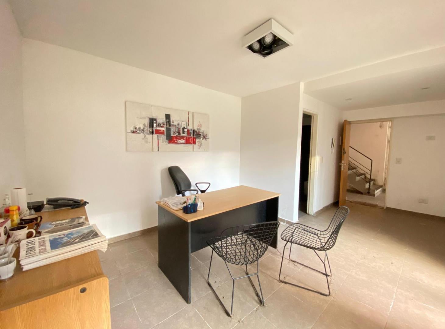 Foto de Oficina en Venta a 2 cuadras de Av Pellegrini, imagen 1