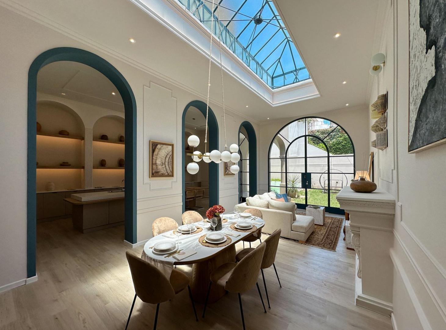 Foto de Casa de 4 dormitorios con cochera, pileta, jardín y terraza en Abasto, imagen 1