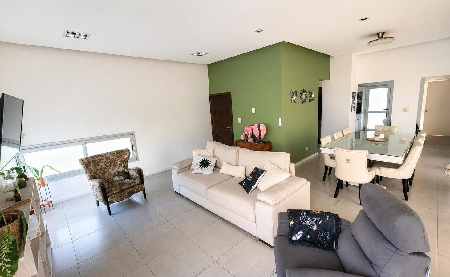 Foto de Casa en Venta - Calidad Constructiva - Sol Del Parana, imagen 3