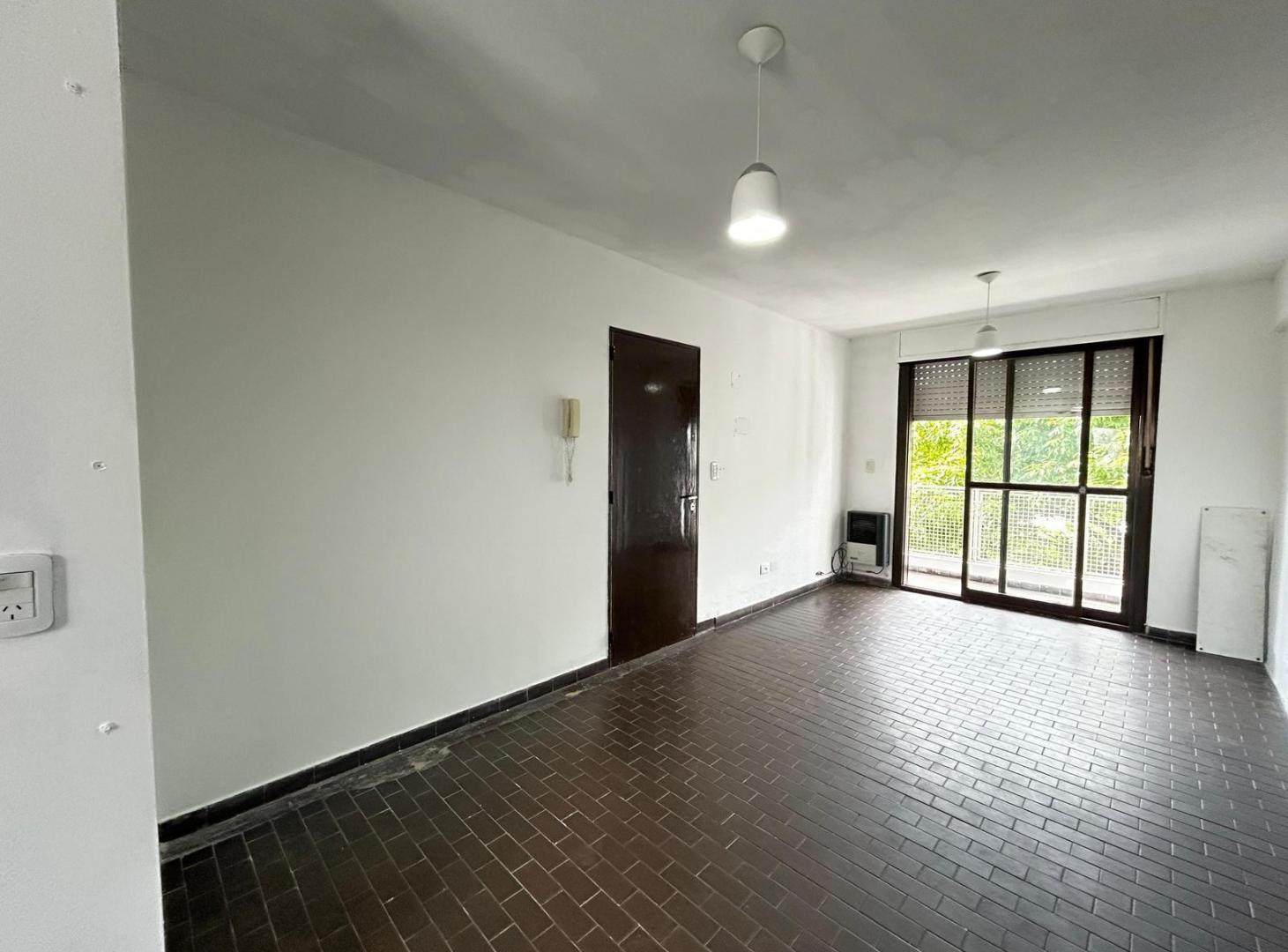 Foto de Departamento dos dormitorios + balcon + cochera, imagen 5