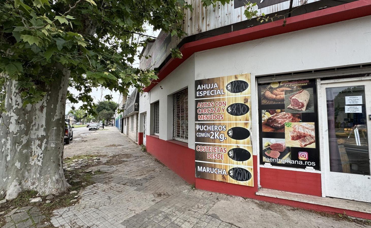 Foto de Local comercial en importante esquina, imagen 3
