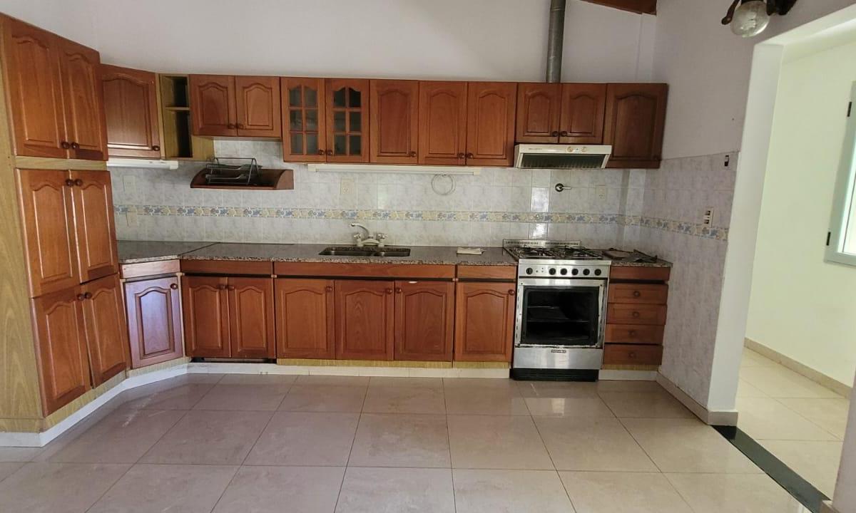 Hermosa Casa - Villa Elisa 1