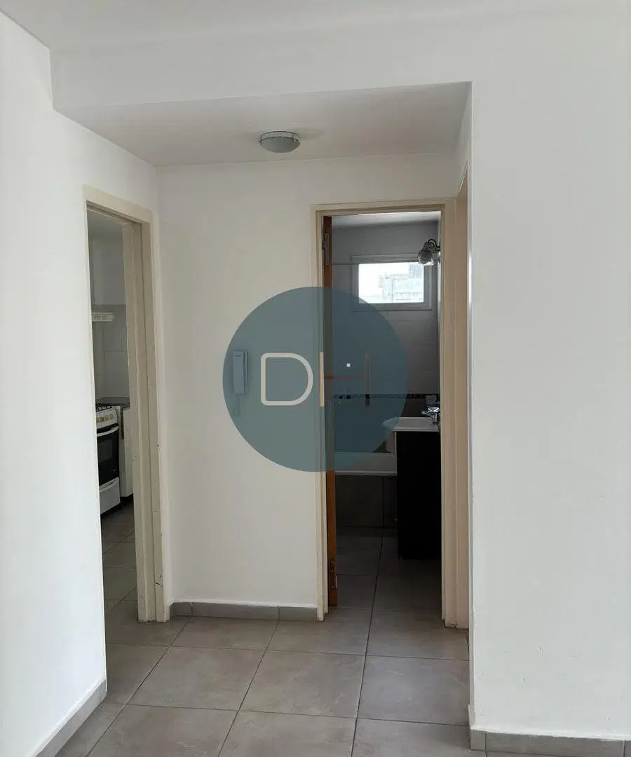 Depto en 11 60 y 61 - La Plata 3
