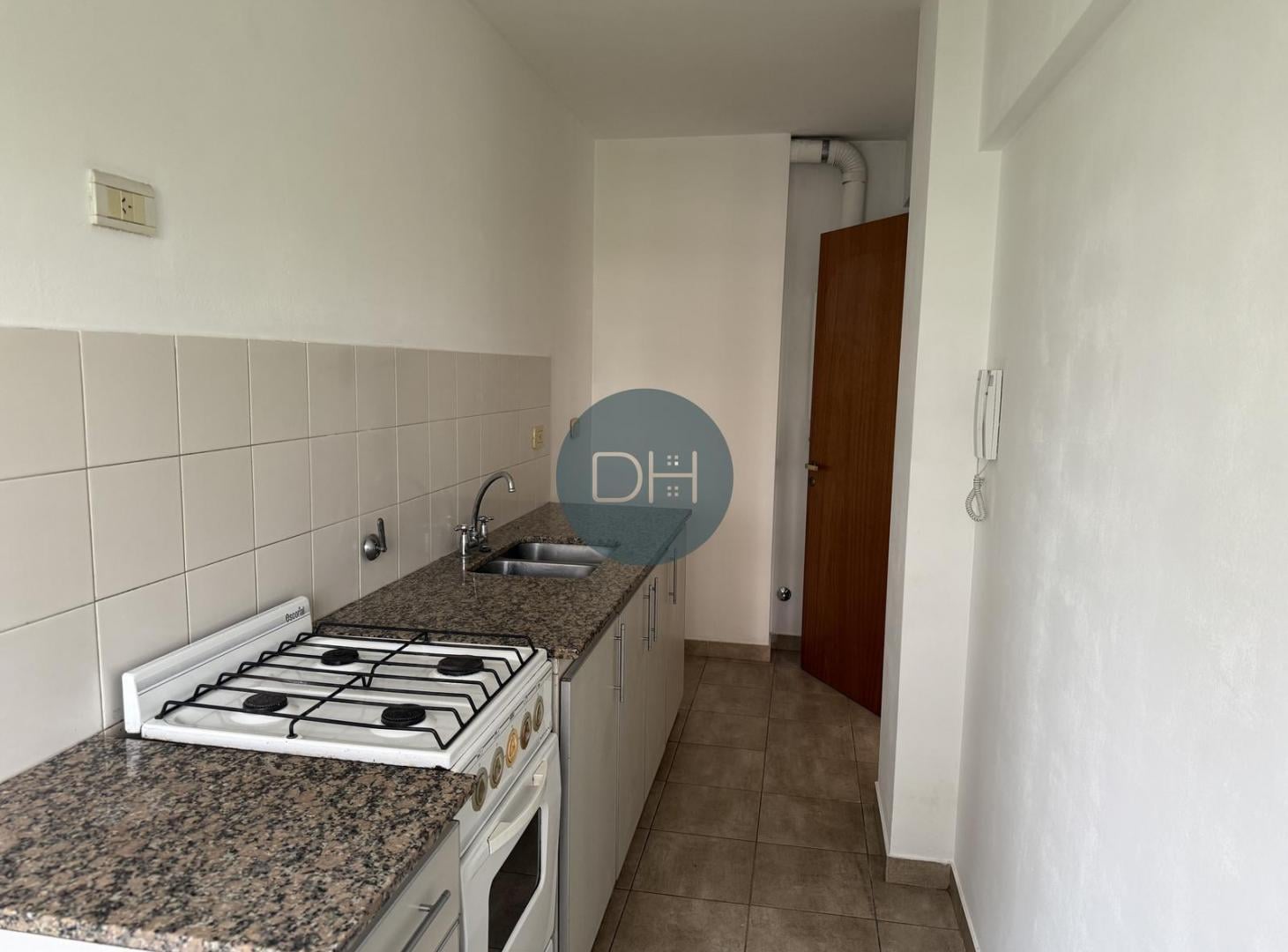 Foto de Departamento en Alquiler 60 e/9 y 10 La Plata, imagen 3