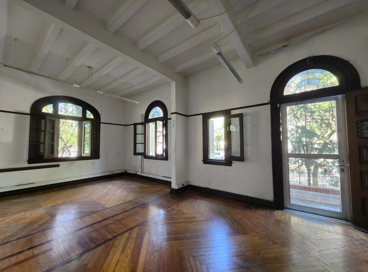 Foto de Casa de estilo alquiler comercial, imagen 2