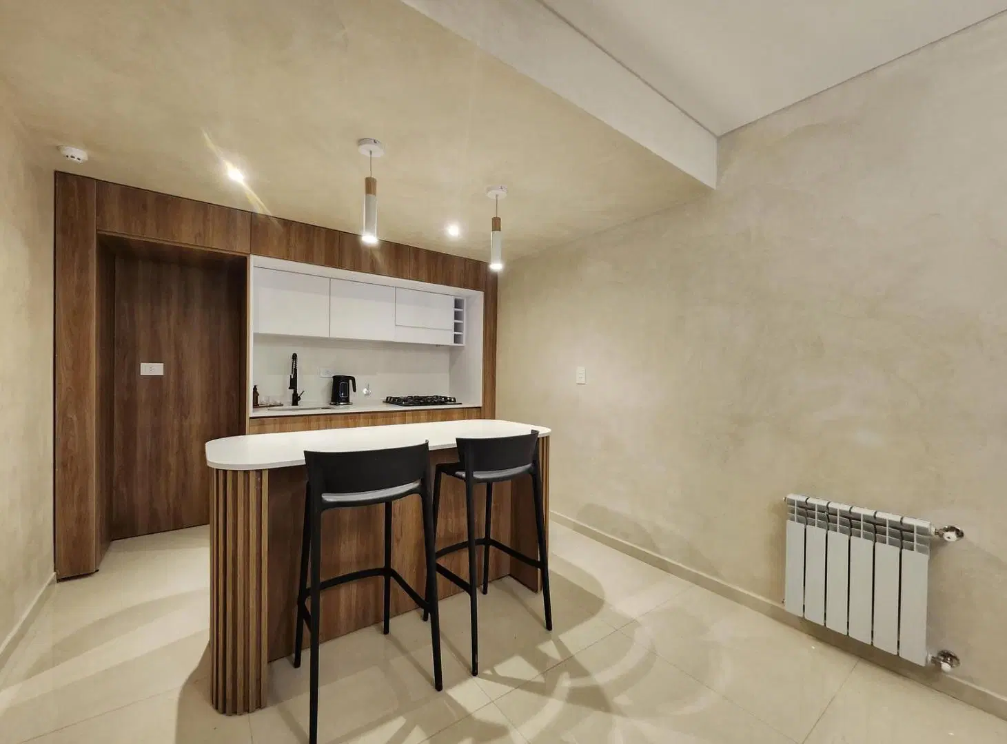 Departamento de 2 dormitorio con patio piscina y parrila premium zona rio 4
