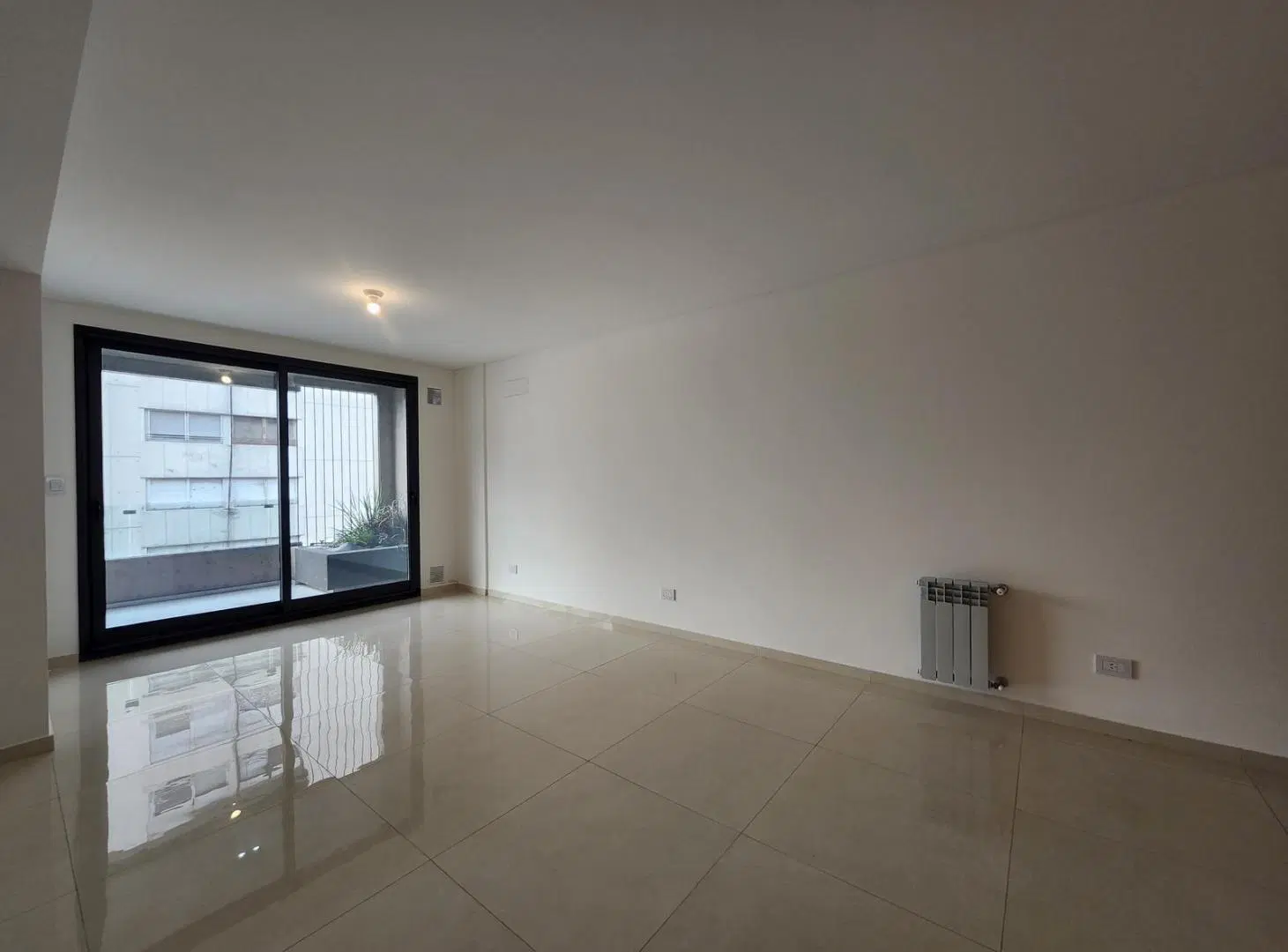 Departamento de 3 dormitorios premium con quincho, parrilla y piscina en zona rio 2