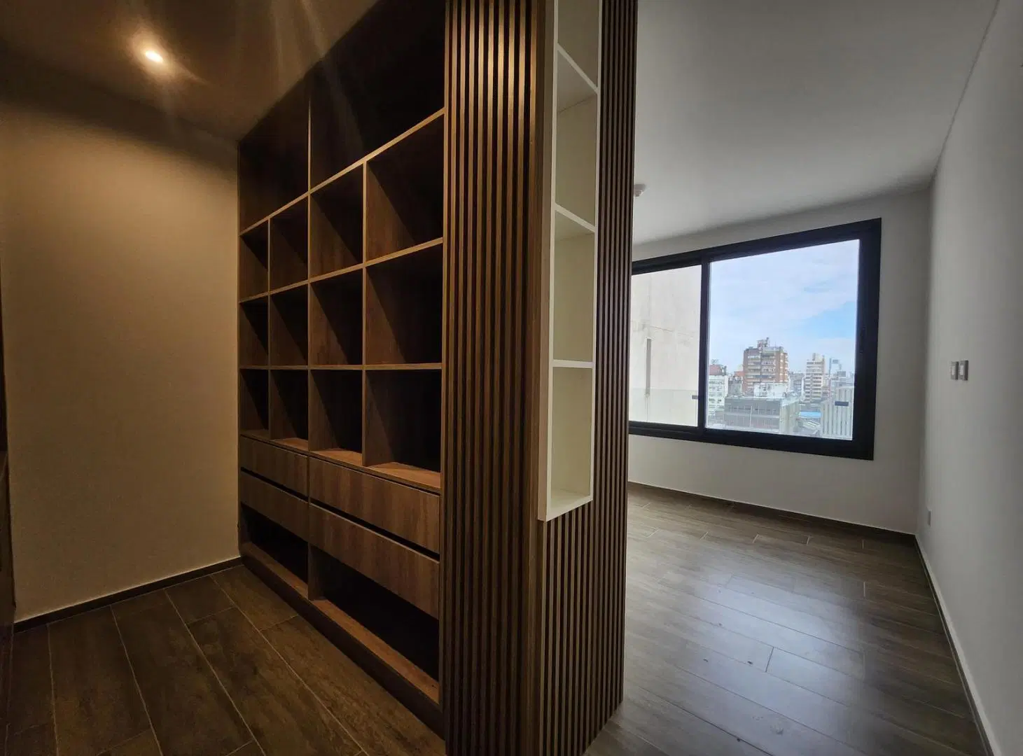 Departamento de 3 dormitorios premium con quincho, parrilla y piscina en zona rio 4