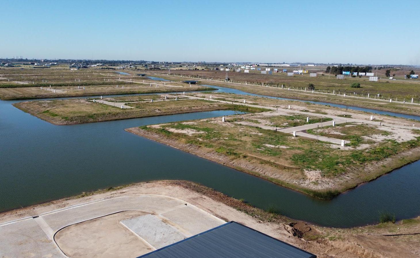 Venta Lote Frente Norte en Funes Lakes