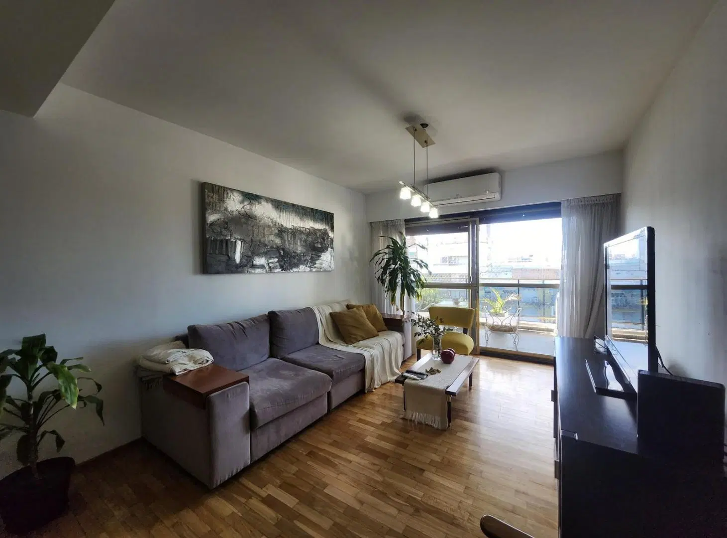 Departamento Piso Exclusivo por Oroño 1