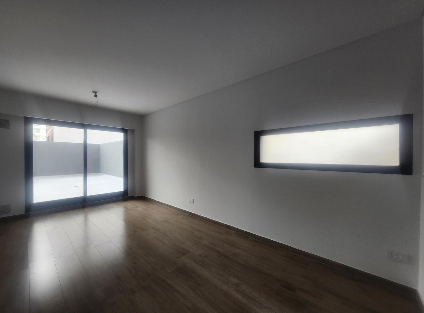Foto de Alquiler departamento a estrenar con patio en barrio abasto, imagen 2