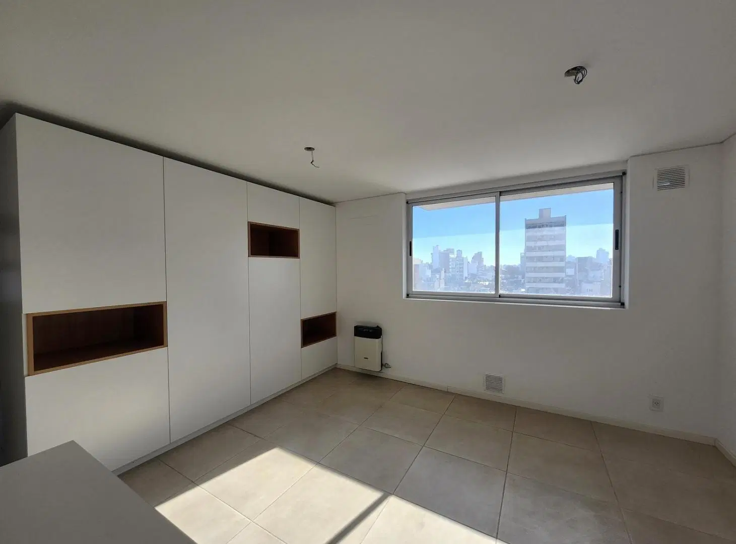 Venta Oportunidad: Departamento Frente Mercado Del Patio - Financiado Con Renta 4