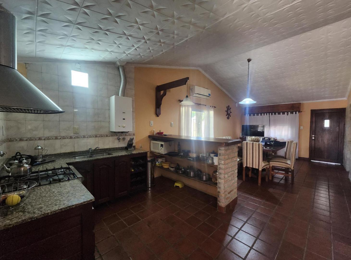 Foto de Casa en Fisherton de 3 dormitorios amplio terreno, imagen 1