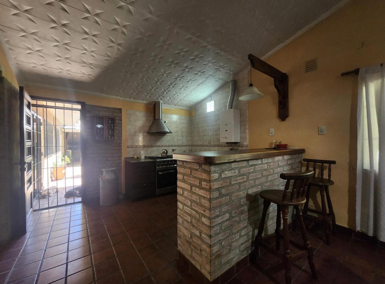 Foto de Casa en Fisherton de 3 dormitorios amplio terreno, imagen 3