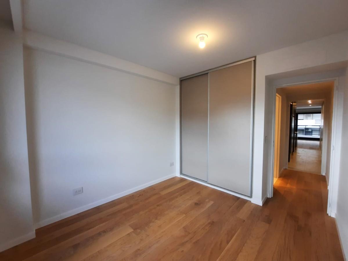 Foto de Venta Departamento de 3 Dormitorios Con Cochera Zona Río Financiado, imagen 3