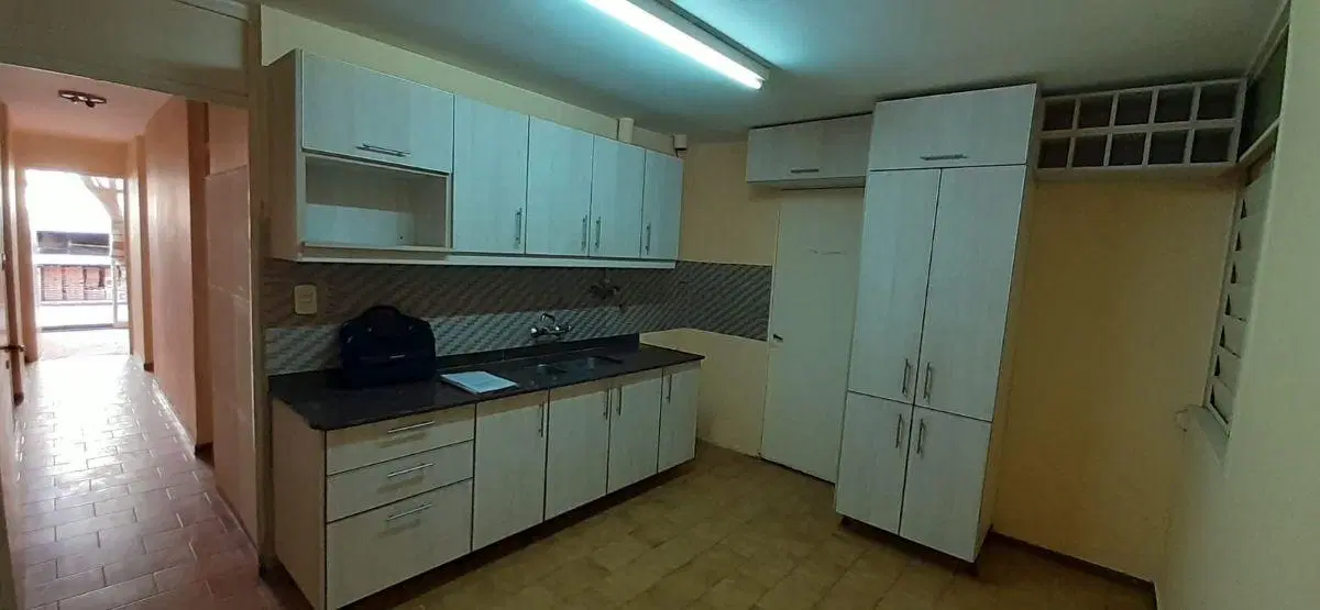 alquilamos casa. BARRIO FERROVIARIO 5