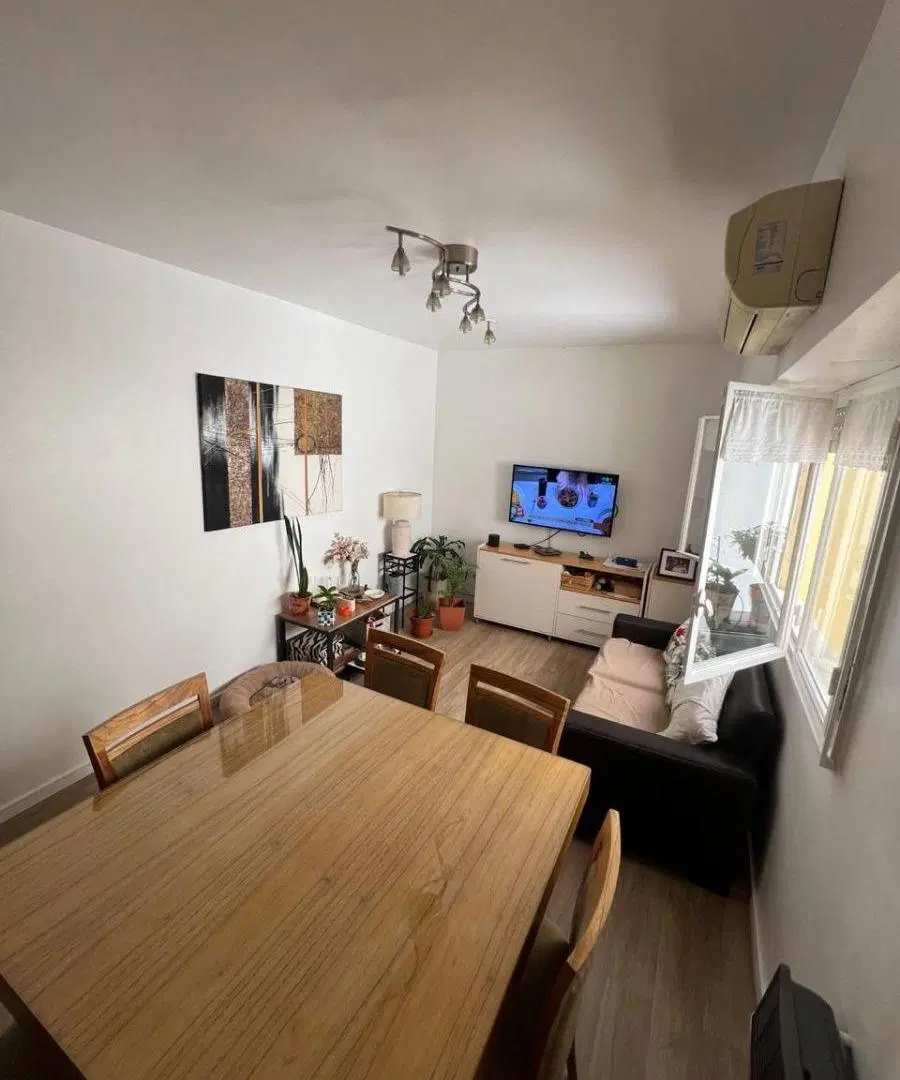 Departamento de 58 m² con 2 dormitorios en venta en Villa Urquiza 3