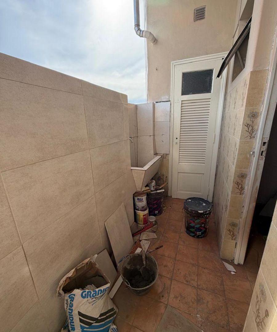 Foto de Departamento 4 ambientes excelente ubicación bajas expensas, imagen 3