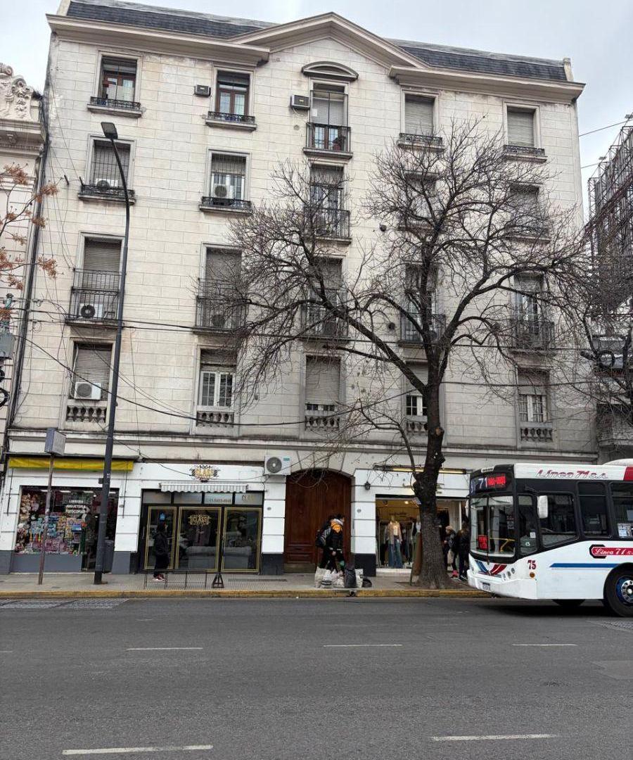 Foto de Departamento 4 ambientes excelente ubicación bajas expensas, imagen 1