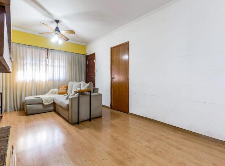 VENTA - Casa de 3 dormitorios, cochera, jardín y pileta - Rosario. 3