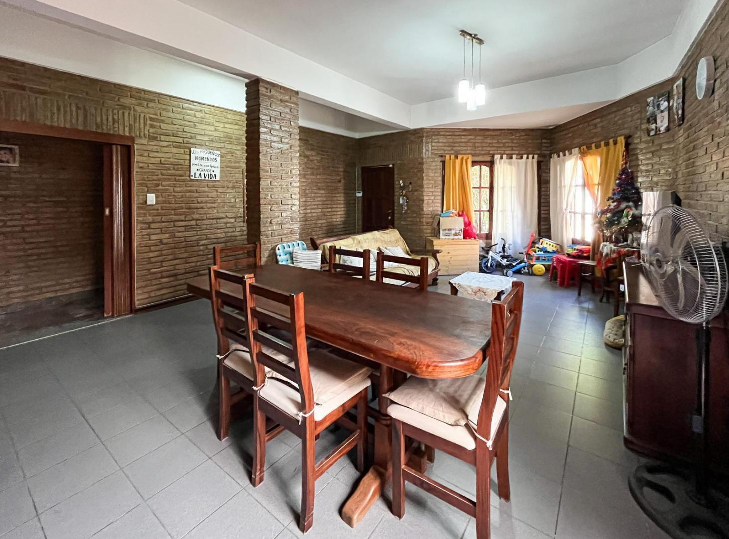 Foto de VENTA - Casa de 2 dormitorios con cochera en Cañada de Gomez, Santa Fe., imagen 4