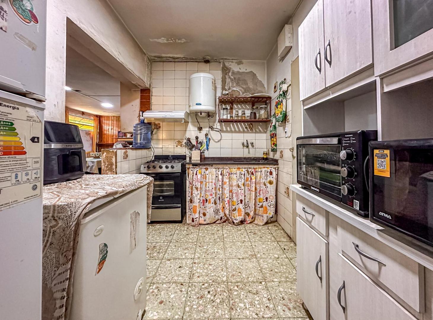 VENTA/PERMUTA - Casa de 3 Dormitorios, Patio Seco y Cochera - Cañada de Gomez