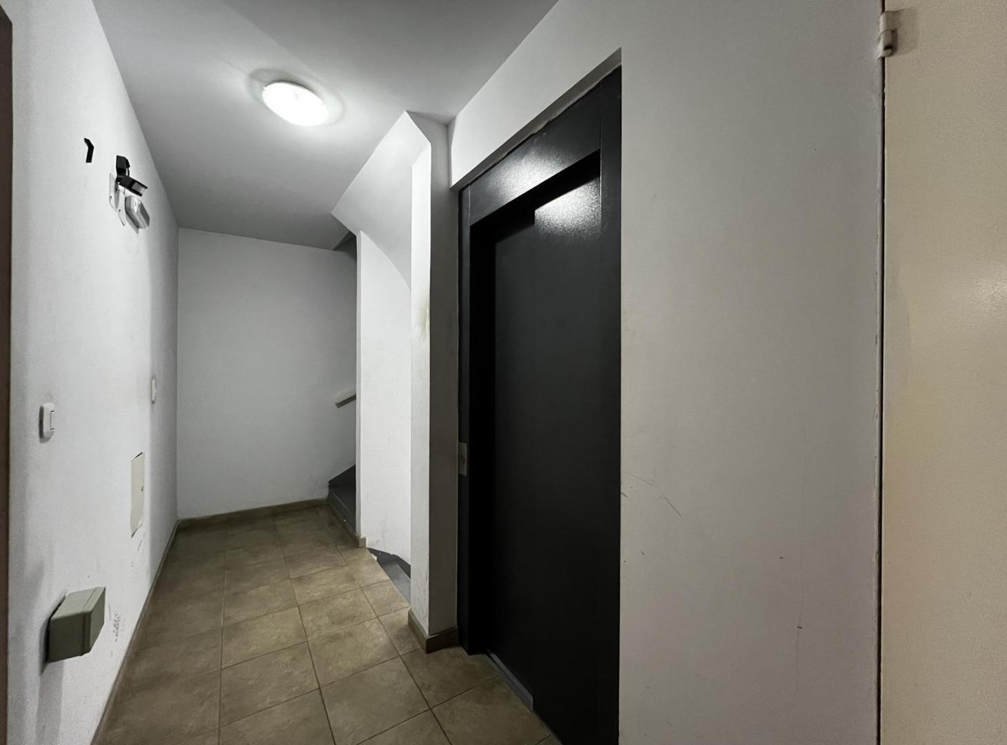 VENTA l PERMUTA – Departamento de 3 dormitorios, centro, Rosario.