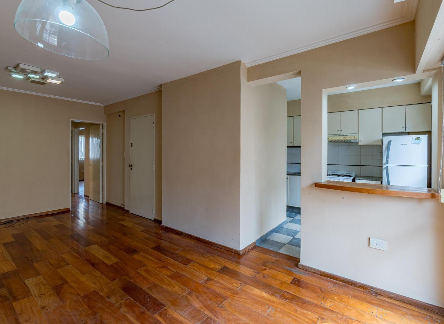 VENTA - Departamento de 2 Dormitorios con balcón - Pichincha, Rosario.