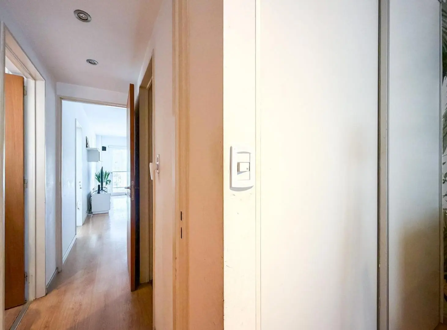 VENTA DEPARTAMENTO DE DOS DORMITORIOS VISTA PARCIAL AL RIO - BARRIO MARTIN, ROSARIO 3