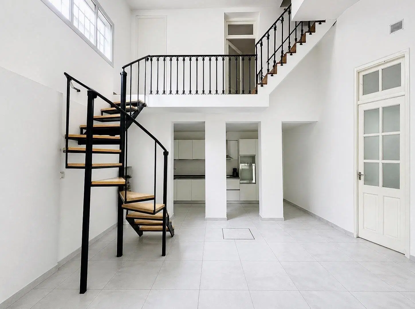 VENTA – Casa de pasillo en PH de 3 dormitorios. Barrio Martín, Rosario. Apto crédito. 3