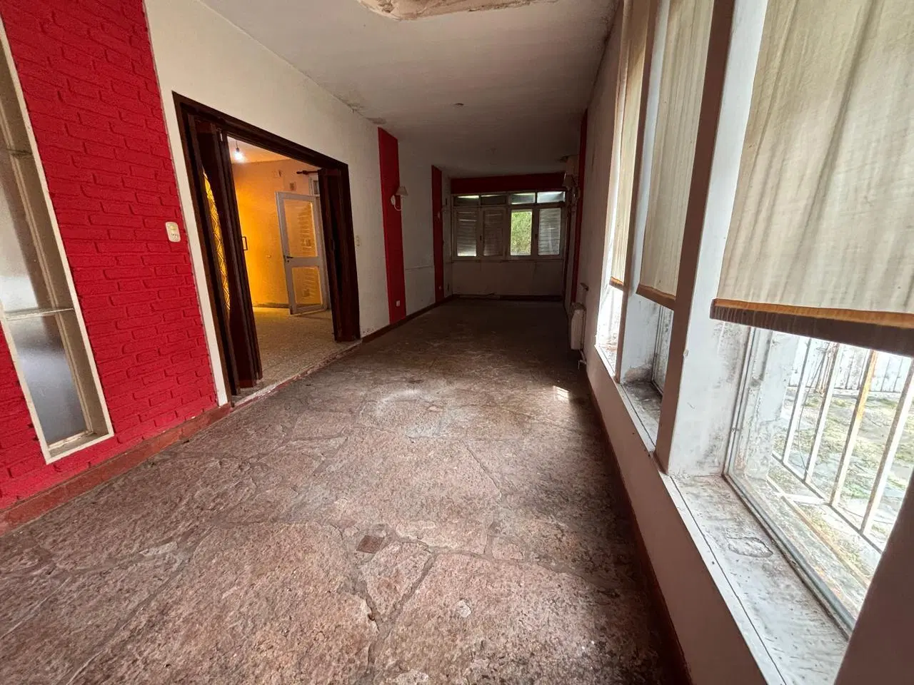VENTA casa en Casilda de 3 dormitorios con cochera. 4