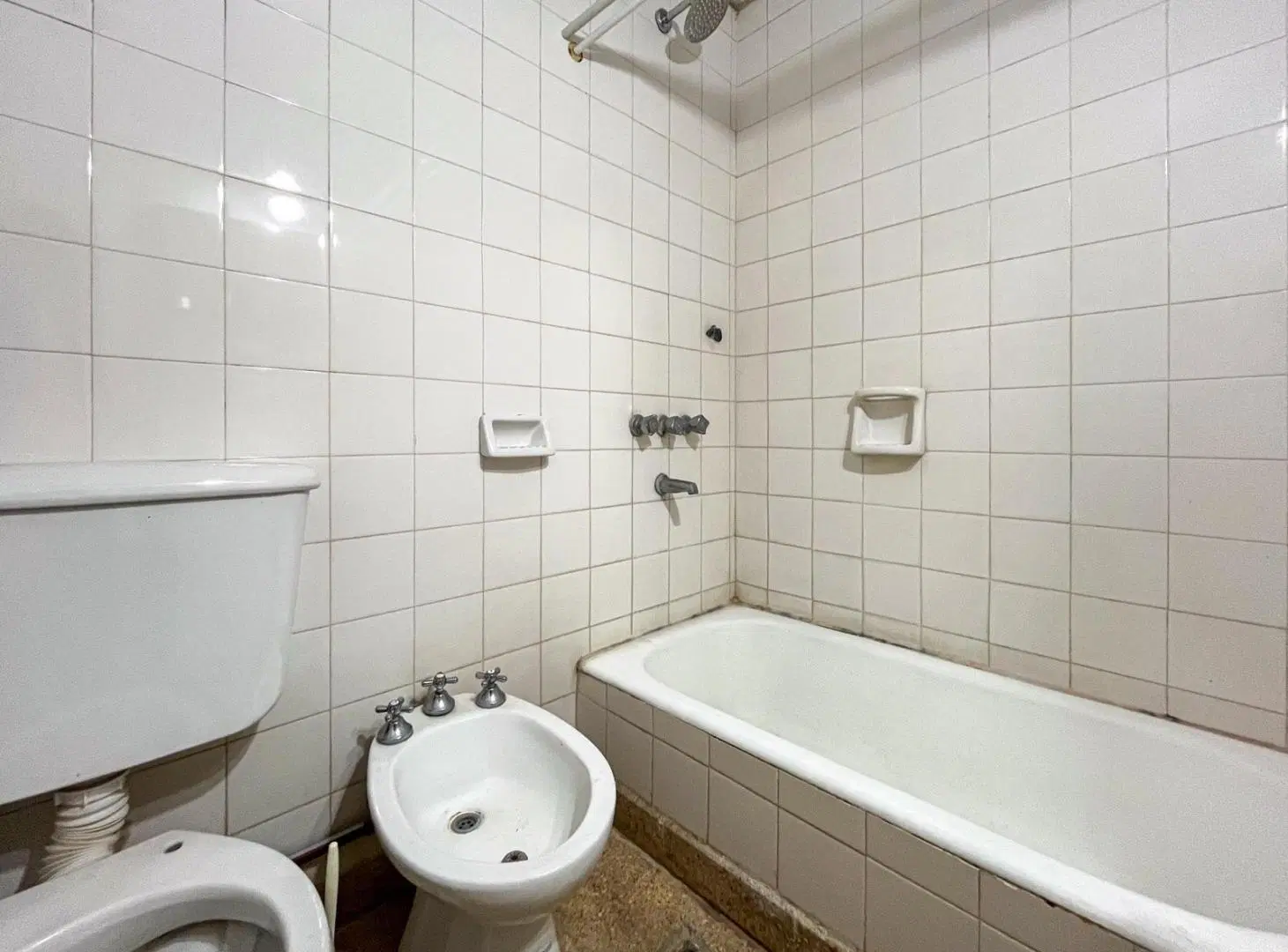 VENTA/ PERMUTA- Departamento de 1 dormitorio y balcón- Cañada De Gómez 3
