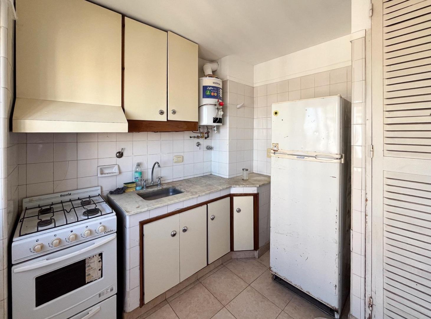 Foto de VENTA/ PERMUTA- Departamento de 1 dormitorio y balcón- Cañada De Gómez, imagen 5
