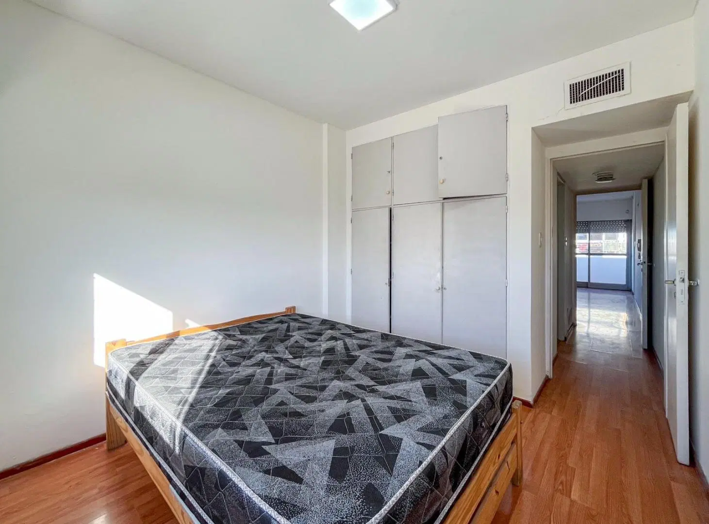 VENTA/ PERMUTA- Departamento de 1 dormitorio y balcón- Cañada De Gómez 4